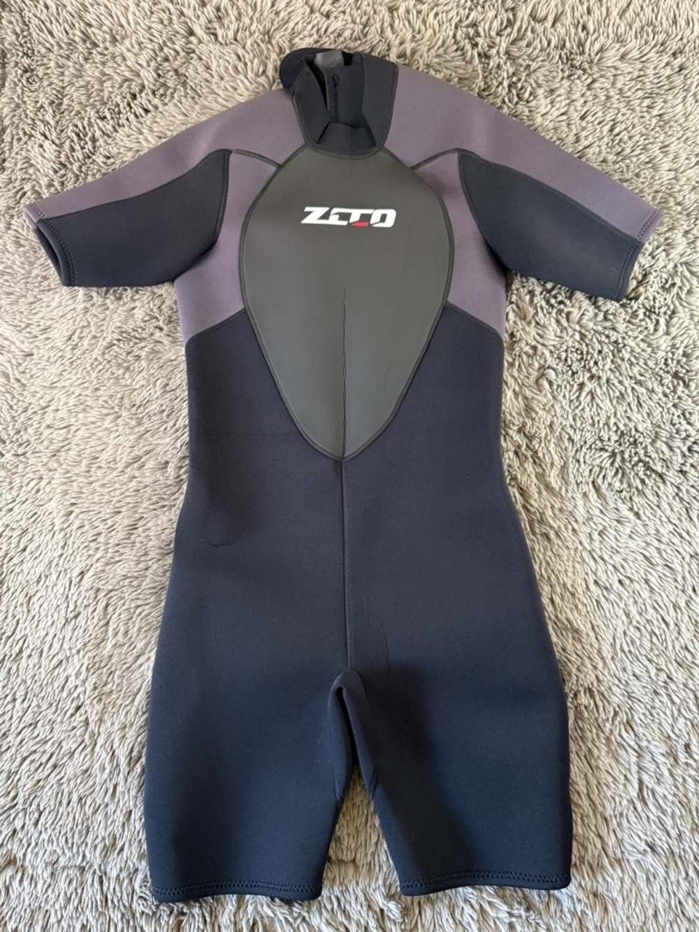 ZCCO Shorty Wetsuit Men’s Medium Neoprene Surf Swim Dive Black Gray